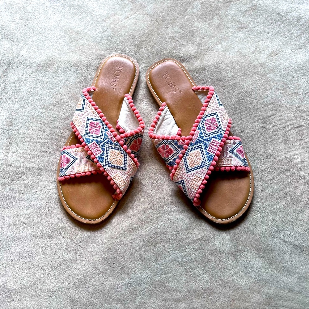Tom's Slide Sandals, Size 7.5